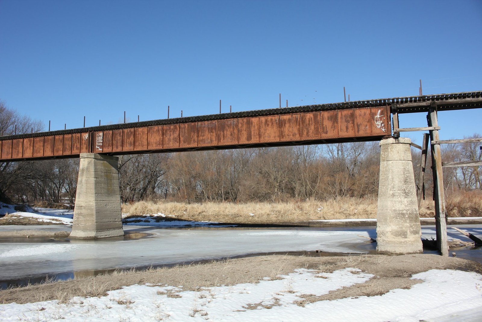 East span